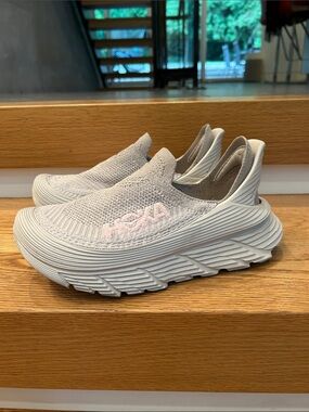 Hoka Restore TC
